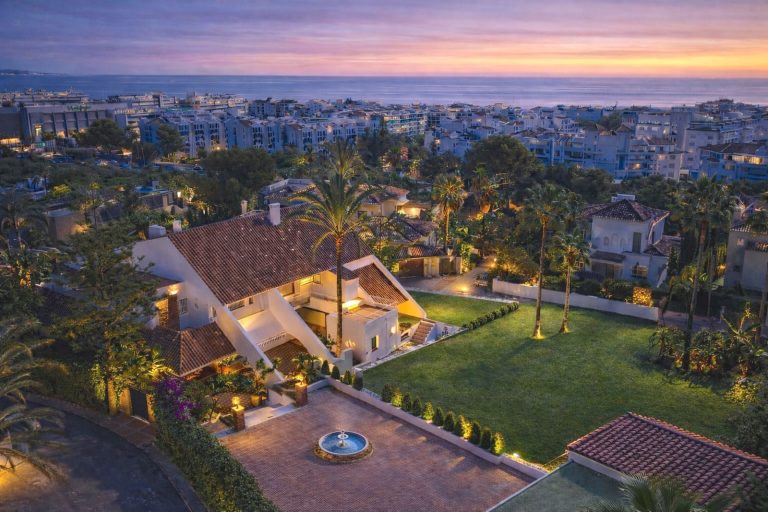 2352e7677a32a31d508ed54b234313bd - 1