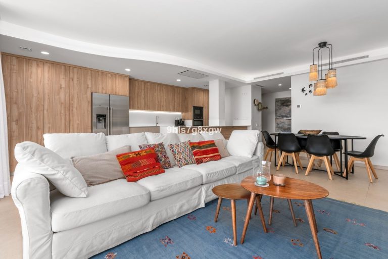 25c34ecdad3f93924cfa0e7ac9b010b8 - 13