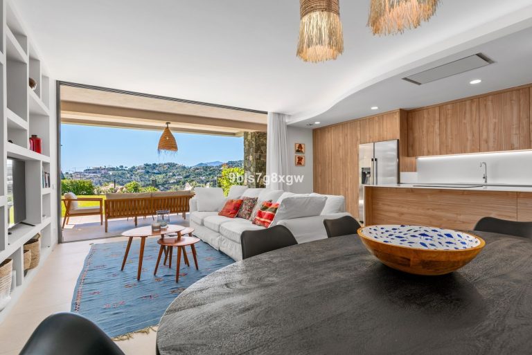 25c34ecdad3f93924cfa0e7ac9b010b8 - 2