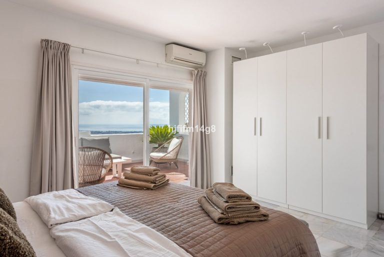 26f825974ecfceb99c25a70e504ccd1e - 12