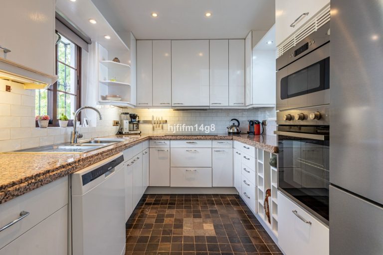 26f825974ecfceb99c25a70e504ccd1e - 8