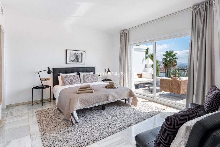 26f825974ecfceb99c25a70e504ccd1e - 9