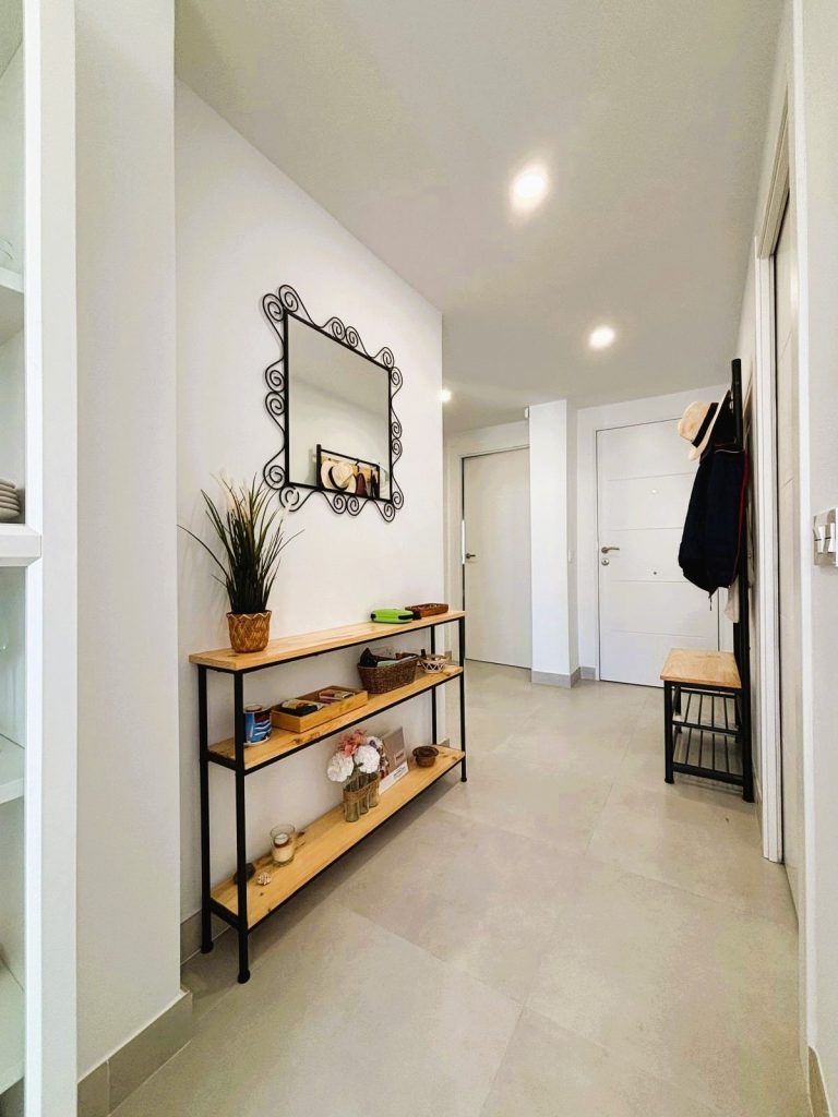 27b39b6e4c3596b4f03680782586f429 - 12