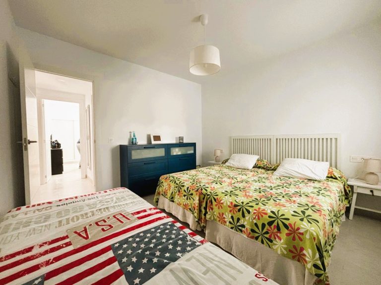 27b39b6e4c3596b4f03680782586f429 - 14