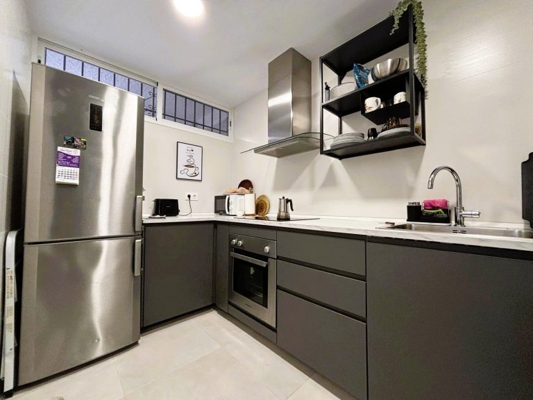 27b39b6e4c3596b4f03680782586f429 - 4