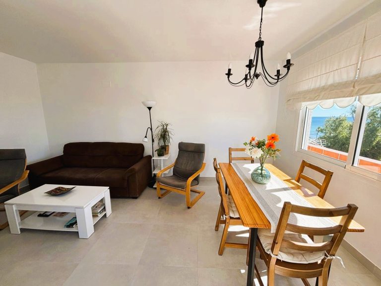 27b39b6e4c3596b4f03680782586f429 - 6