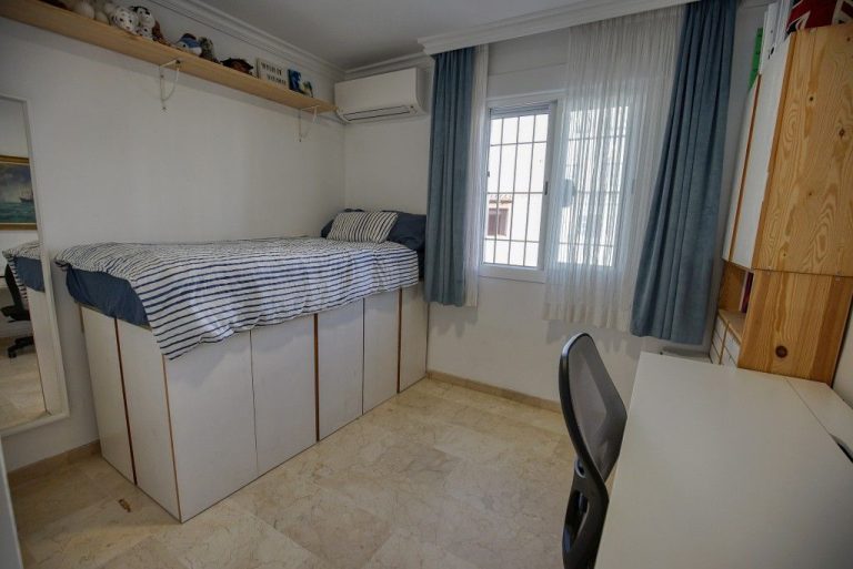 2a53a8a9c5f7459099c0c0bd2c1db743 - 8