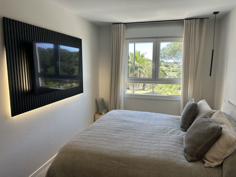 2a84f5c4d9c0ca54a679a176fa7b4810 - 14