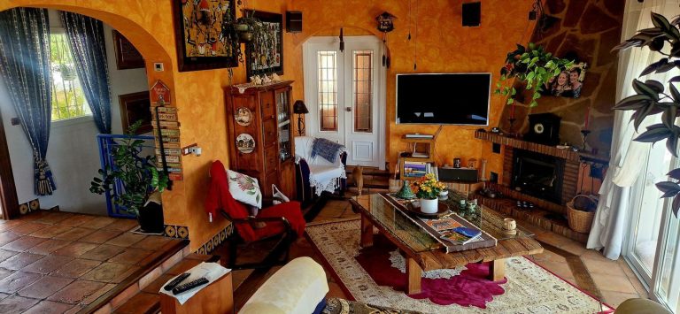 2b0e7a352877944bf94ba0c1662926c5 - 13