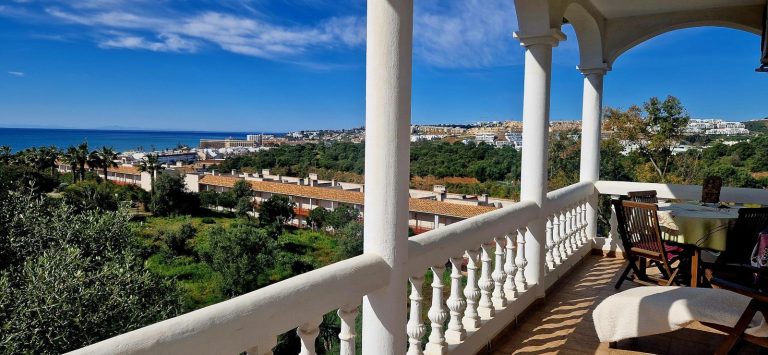 2b0e7a352877944bf94ba0c1662926c5 - 16