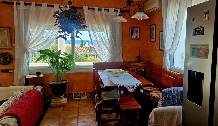 2b0e7a352877944bf94ba0c1662926c5 - 3