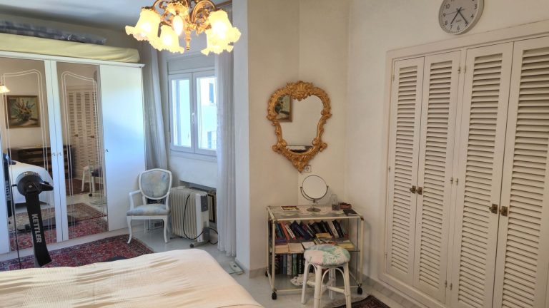 2bee53ce2ad982248320ecbd59b4f4b5 - 11