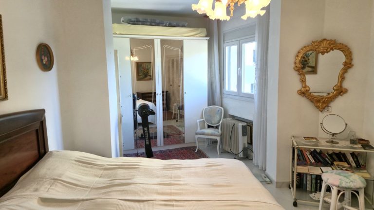 2bee53ce2ad982248320ecbd59b4f4b5 - 8