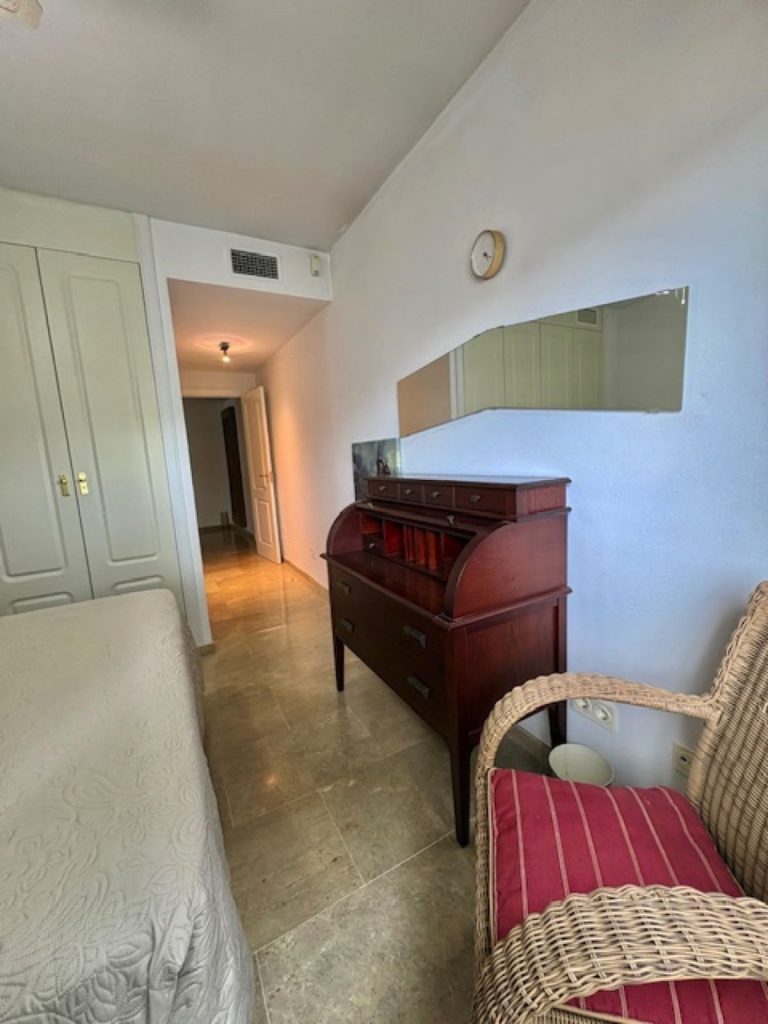 2c6630cda413bd2e446b6acf6a003e34 - 13