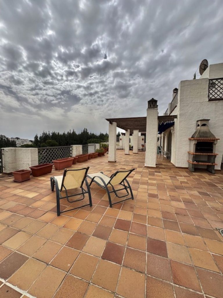 2c6630cda413bd2e446b6acf6a003e34 - 4