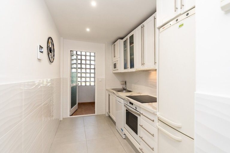 2cb2d35e0140e0c504eca215c7e3120e - 4