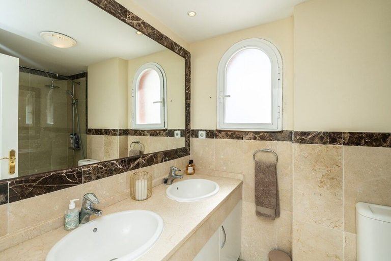 2cb2d35e0140e0c504eca215c7e3120e - 9