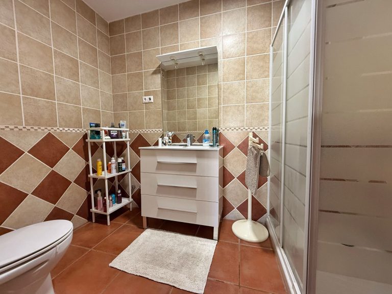 2e8cee8084482425590e5b6cc7cbbce5 - 15