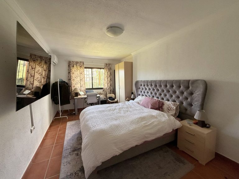 2e8cee8084482425590e5b6cc7cbbce5 - 6