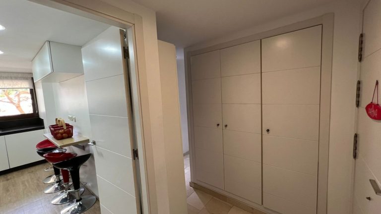 2ffb3cf3a00f076a750f17486ed18d16 - 6