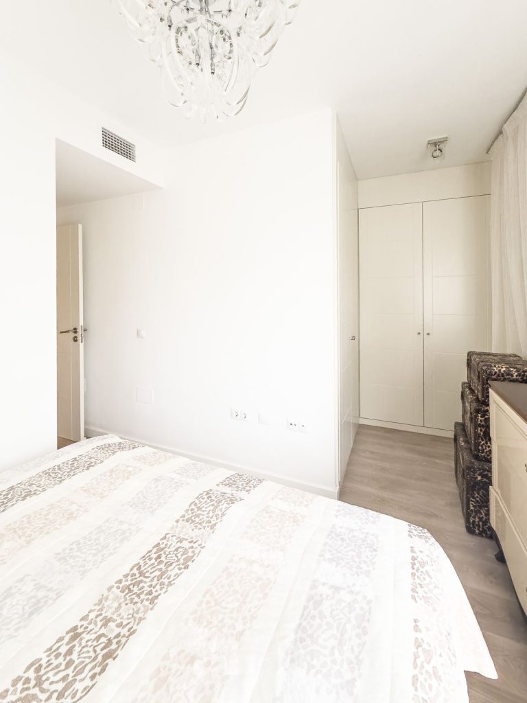 31cf18c8cfce3b5181f195b501a87dac - 15