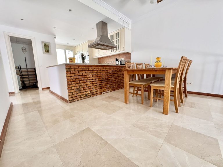 322d1f66e2de30fc1bd4267168d7b204 - 9