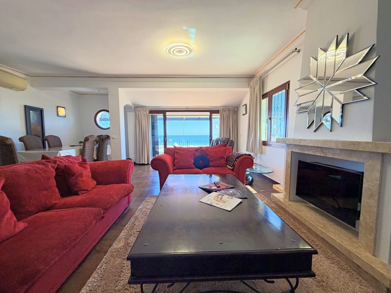 32f92e122e460de53c638cbbd718fa17 - 5