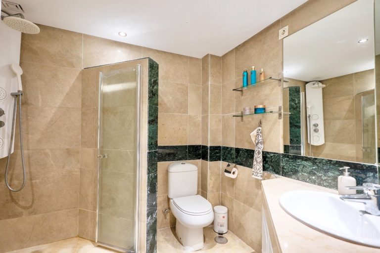 3300d13728e6bbd1f58a2ff46bd434cb - 4