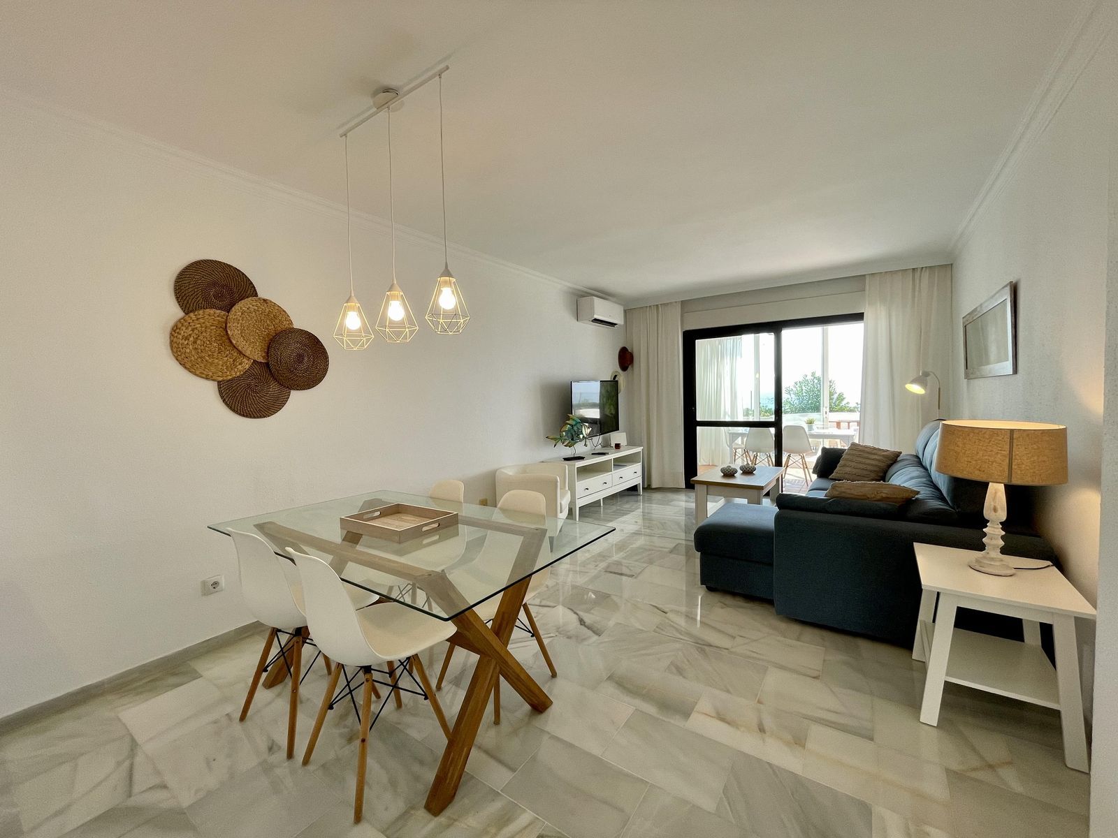 331129074435c86685aa612efe96b33d - 3