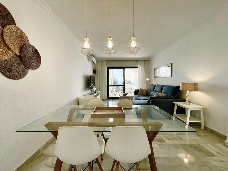 331129074435c86685aa612efe96b33d - 4