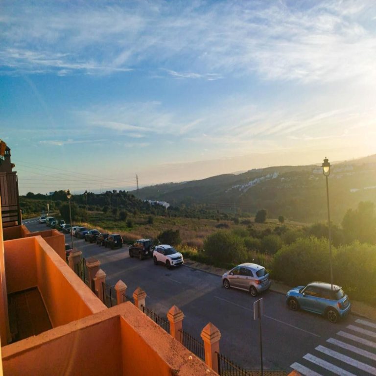 33dbda2fcc3dbf954ef2f66221e4813f - 1