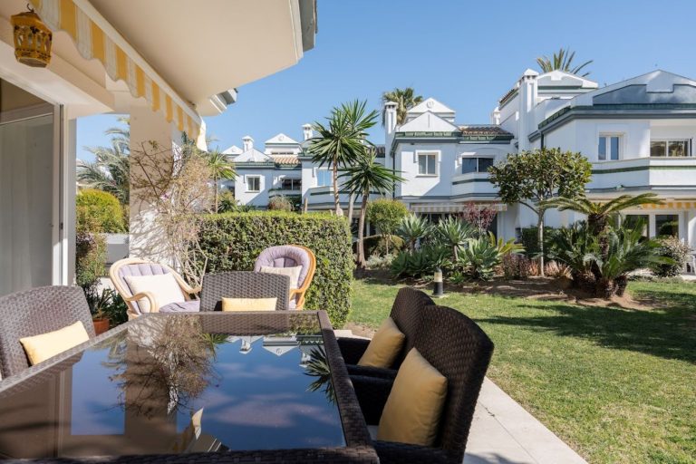 34f89164fe6880bc8f5ad6741e8ac2f9 - 15