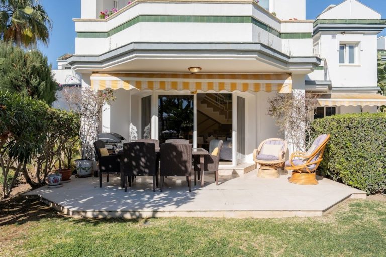 34f89164fe6880bc8f5ad6741e8ac2f9 - 16