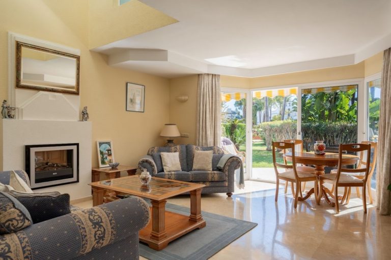 34f89164fe6880bc8f5ad6741e8ac2f9 - 5