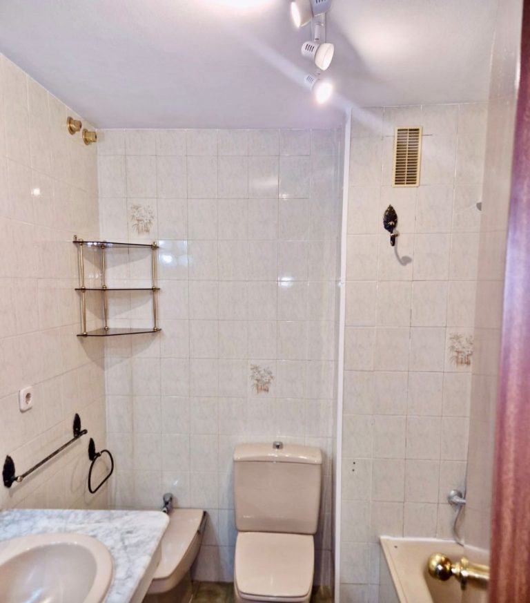 3506bc1fe4410a78f3bb43d237e73d3f - 11