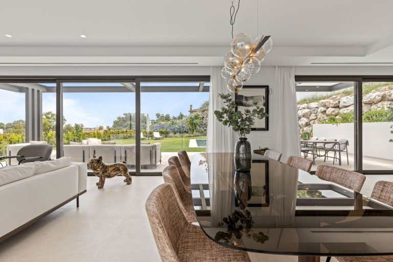 353114228175bdff9c18144732a8ff00 - 4