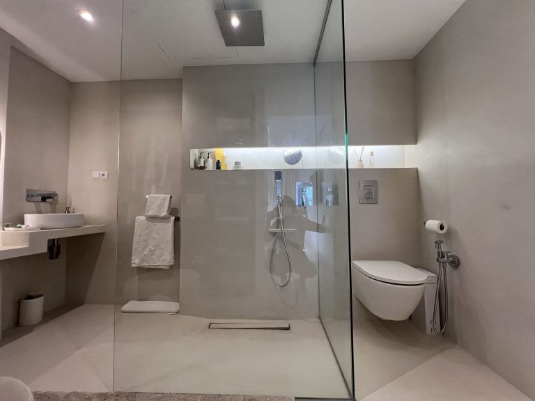 354f6f886b157371e3530614fdee6caa - 12