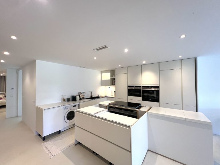 354f6f886b157371e3530614fdee6caa - 6