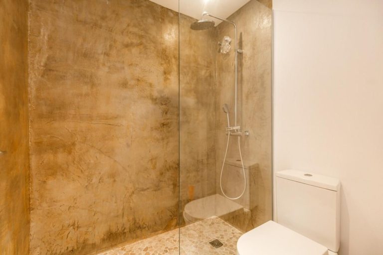 3665886c752e1b4a47dbae932e4b2882 - 16