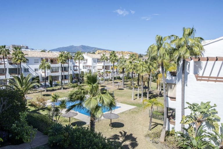 3872bc33c01314e05d9319aa239de21d - 14