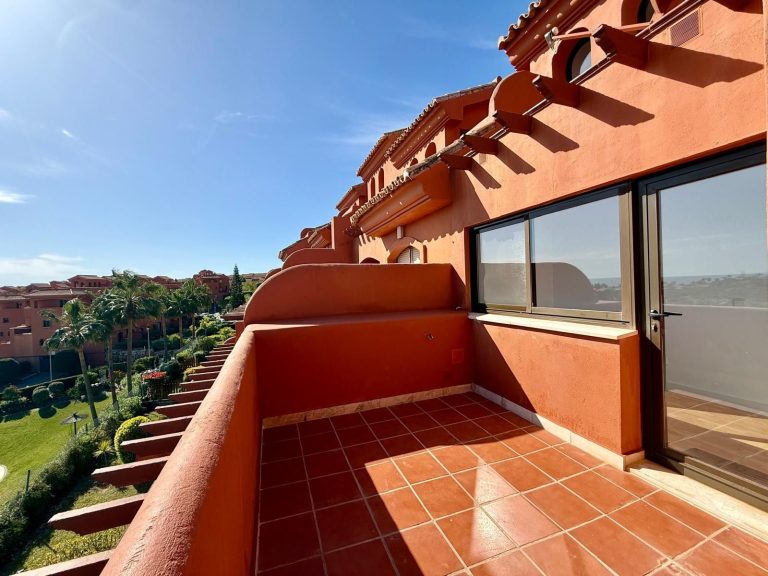 3d018f9f35a2491f656829adfe80eac8 - 15