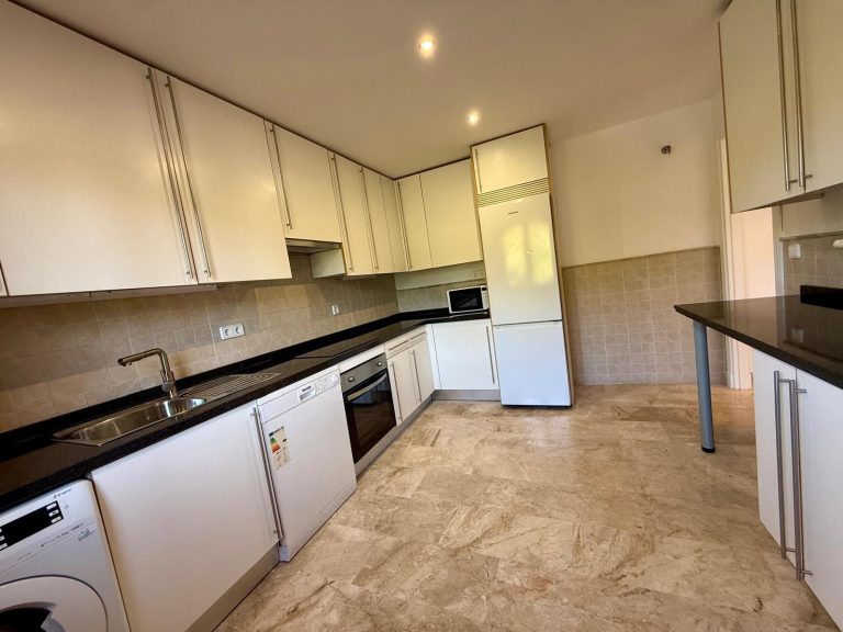 3d018f9f35a2491f656829adfe80eac8 - 5