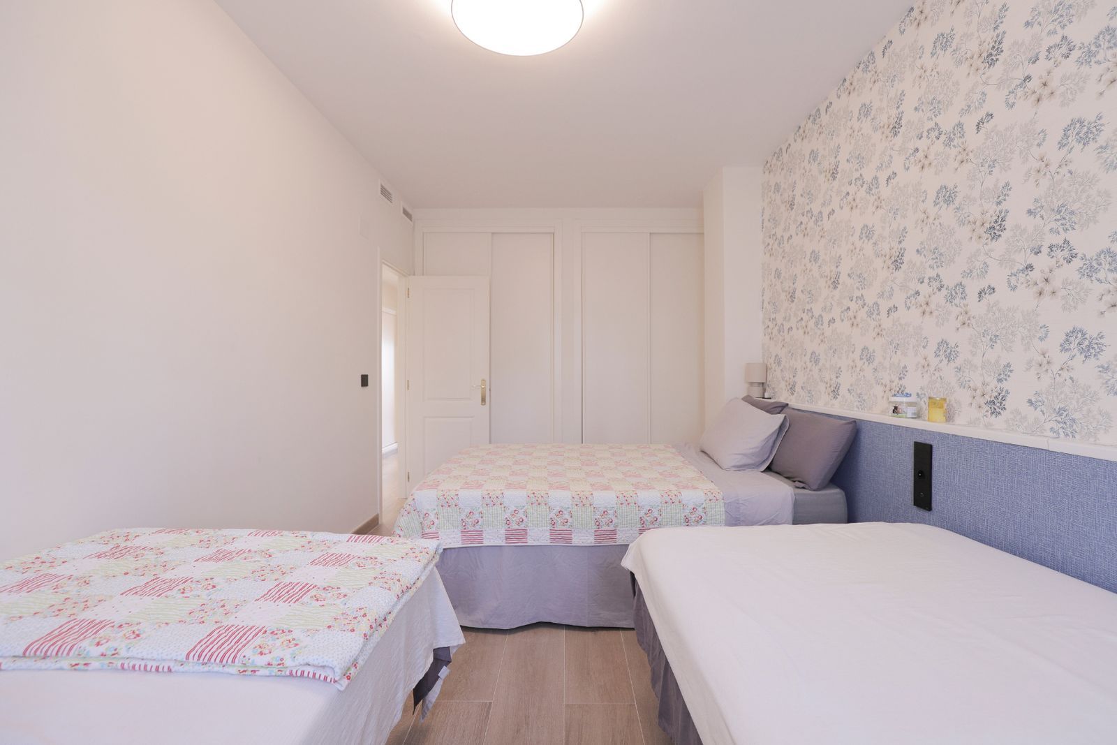 3dbdaf3225f4b227411e8663c8b5981f - 13