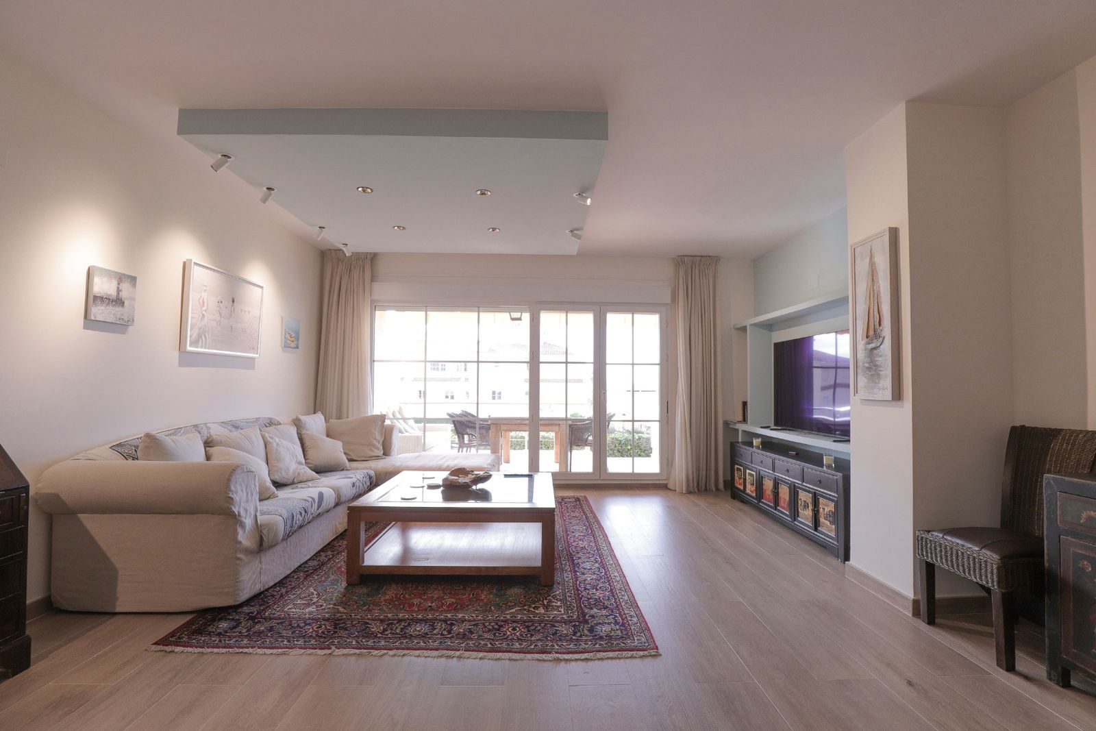 3dbdaf3225f4b227411e8663c8b5981f - 3