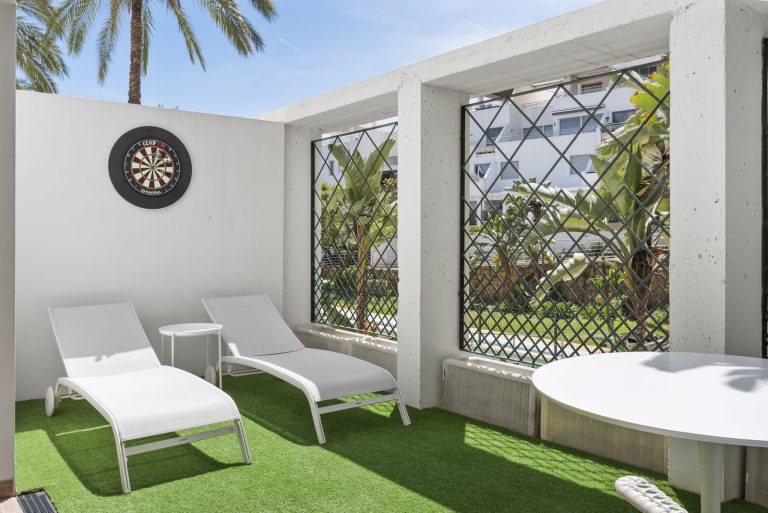 3ec02b580adeb1442537d4c1f2abdae8 - 7