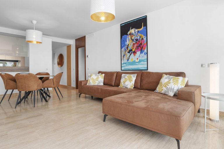 3ec02b580adeb1442537d4c1f2abdae8 - 9