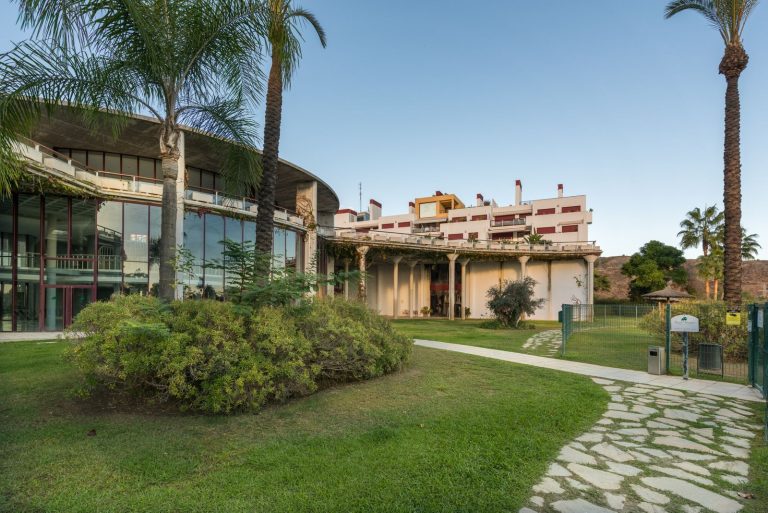 401dee8ed390e13efff02dcd7a581372 - 5