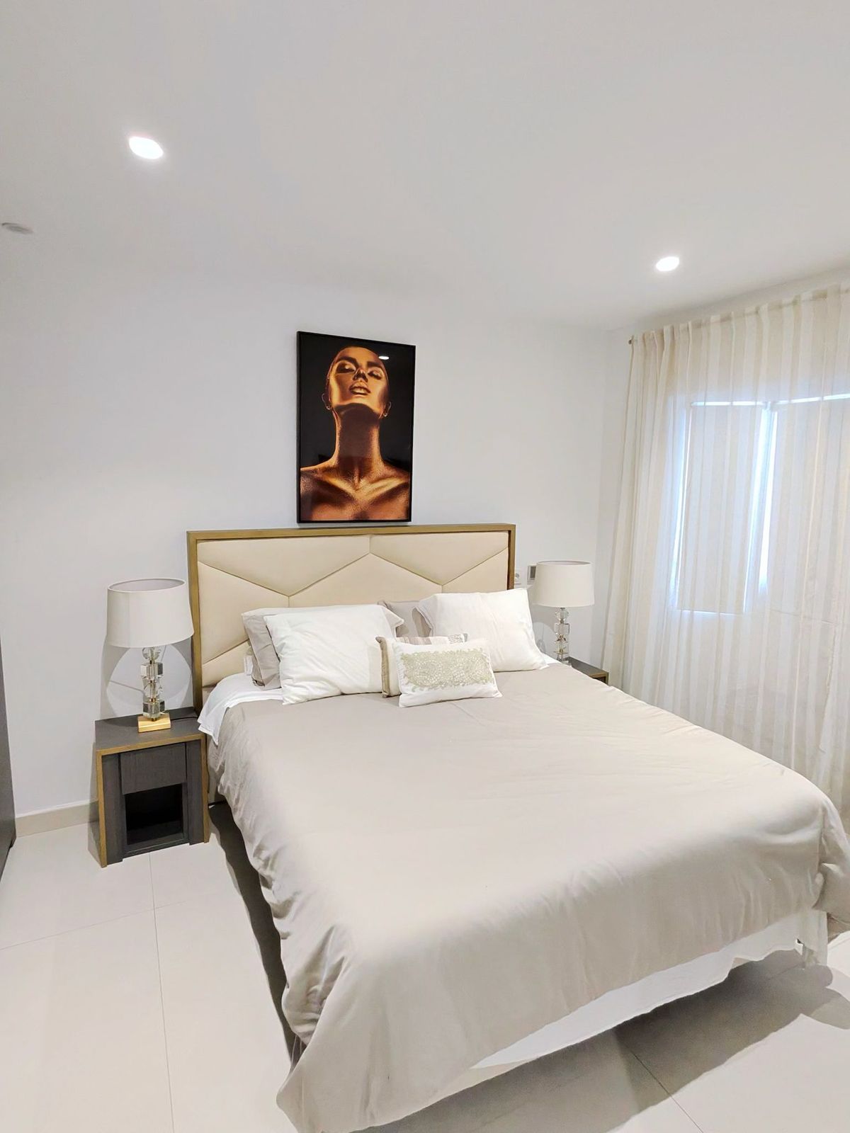 4028f2d5c8d260f9f388f3c9a65c8337 - 12