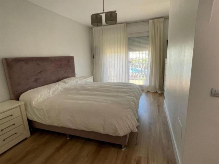 428032d313199627dd4810706ff4056c - 15