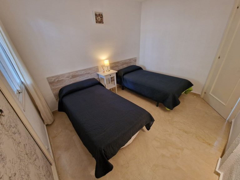 432472eacdb449374c1004cd3ac60f7f - 16